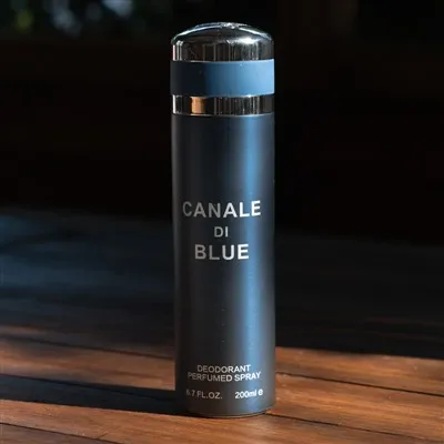 Penyegar udara kereta bersih